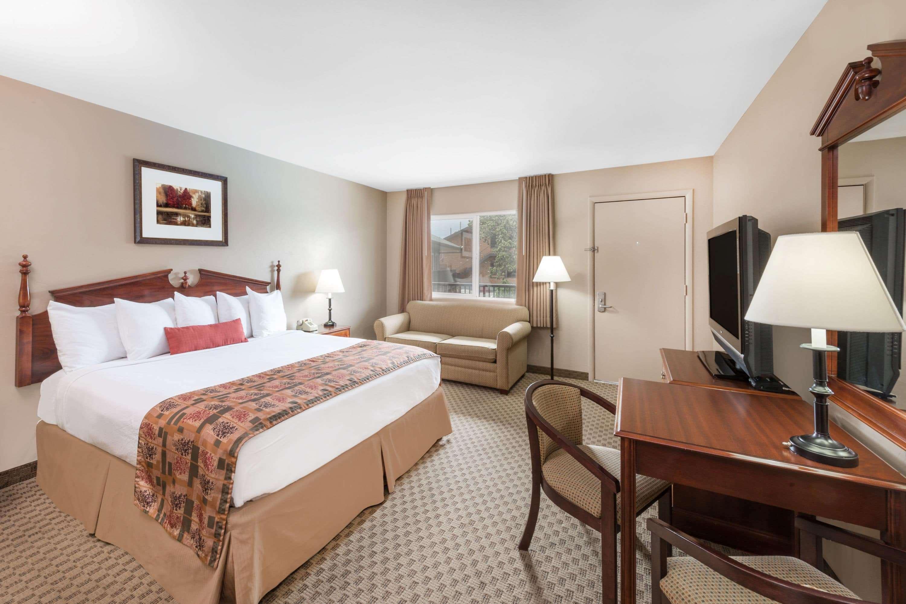 Days Inn By Wyndham Шоу-Лоу Экстерьер фото